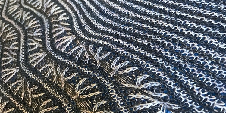 Metaphase shawl